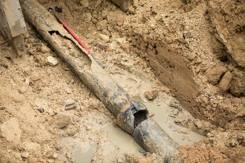Broken-Sewer-Line-Repairs